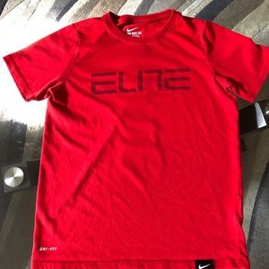 Boys Nike Elite Dri-fit T-shirt, Size Med